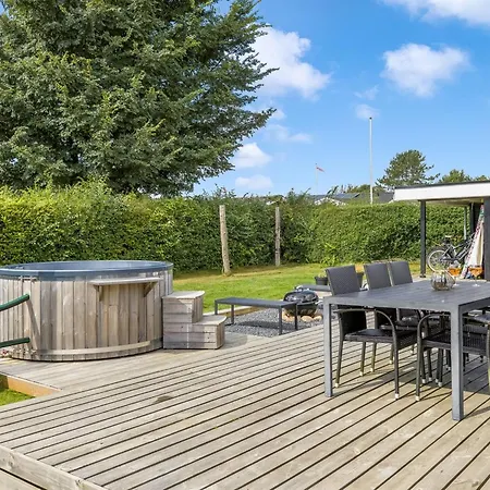 Adia - 500m From The Sea By Interhome Casa de Férias