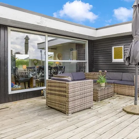 Adia - 500m From The Sea By Interhome Casa de Férias