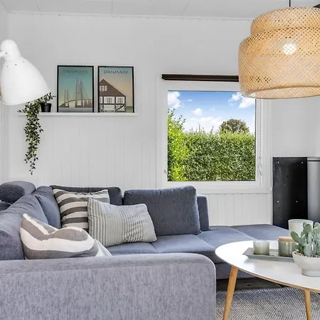 Adia - 500m From The Sea By Interhome Hejls