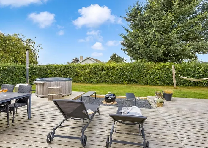 Adia - 500m From The Sea By Interhome * Hejls